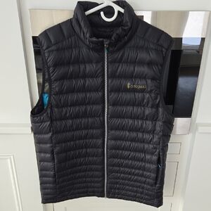 Cotopaxi Black Quilted Vest